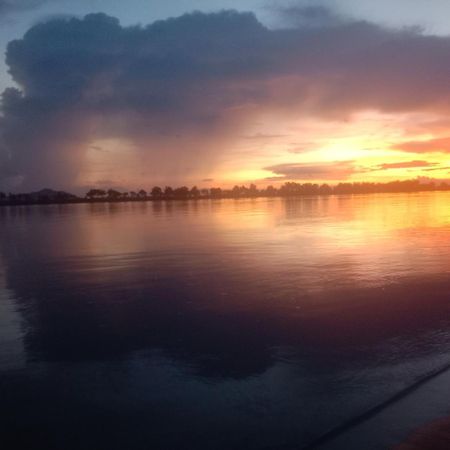 La Plage De Kampot By Lee & Hap Guest House エクステリア 写真