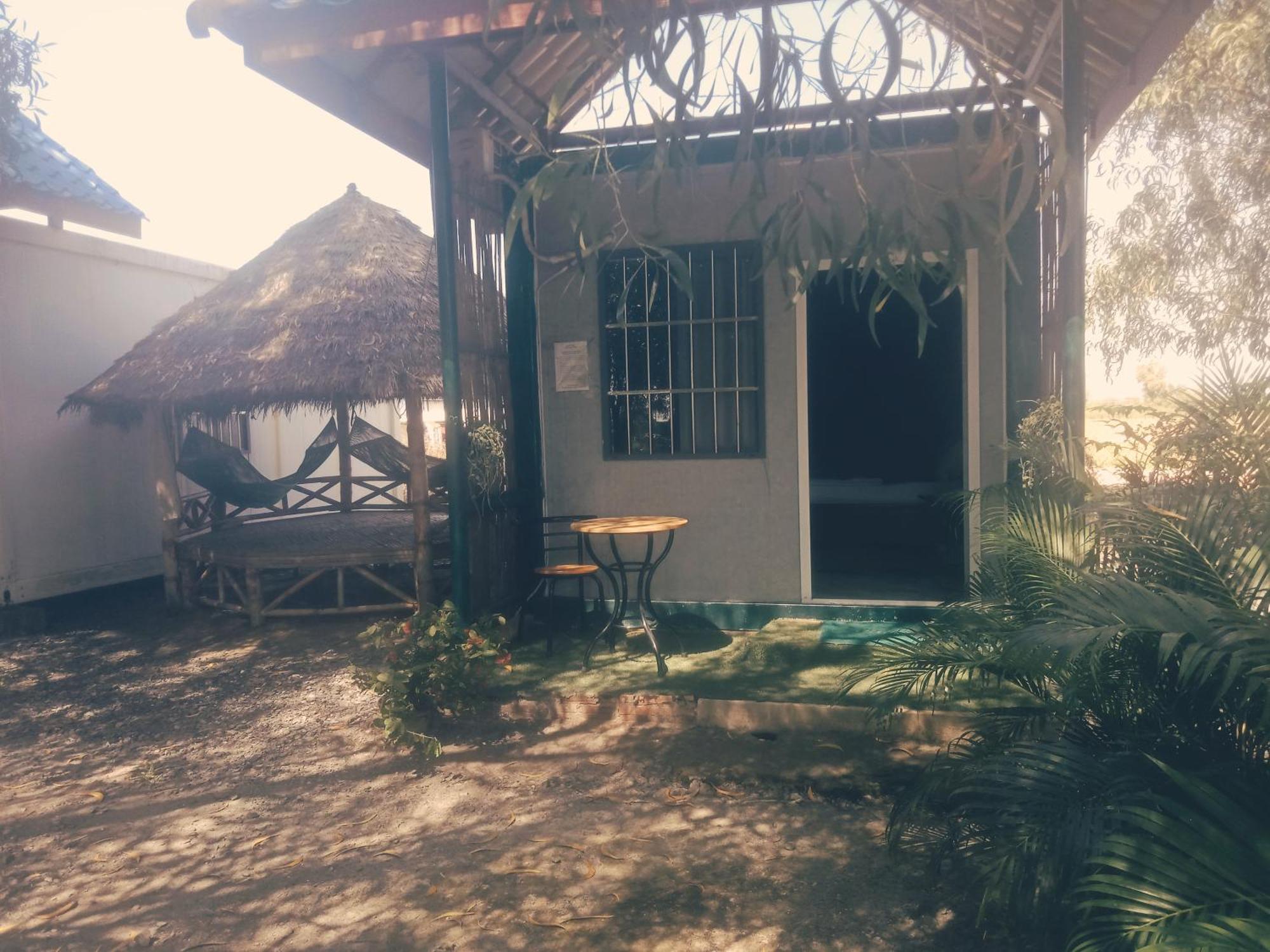 La Plage De Kampot By Lee & Hap Guest House エクステリア 写真
